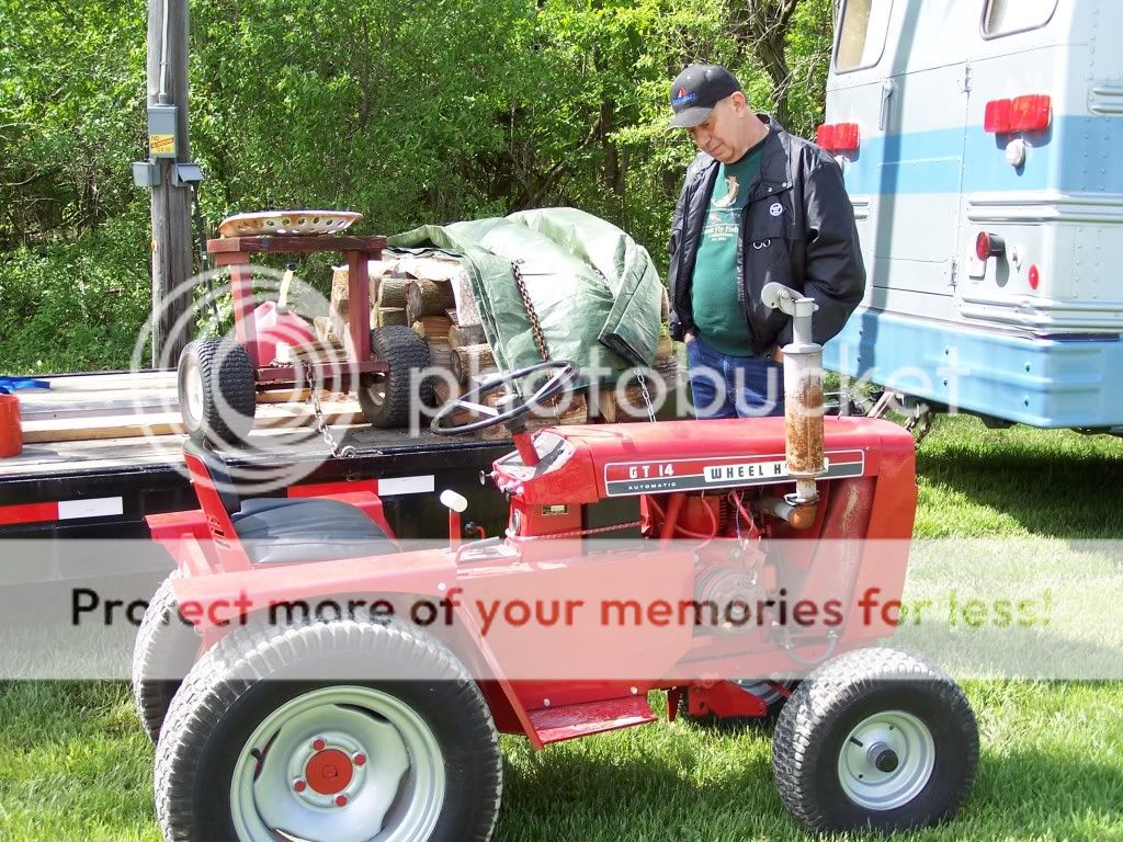 Wheel Horse GT 14 Automatic 1971 Tractor Photo by LaneRanger104